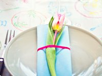 Craft and Creativity Tulip Table Decoration